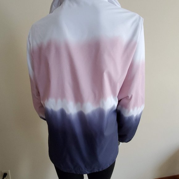 New Balance Windbreaker Plus Size - Picture 2 of 6